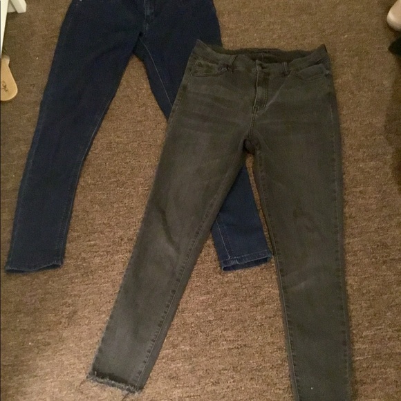 Size 10 Rue21 jeans - Picture 2 of 4